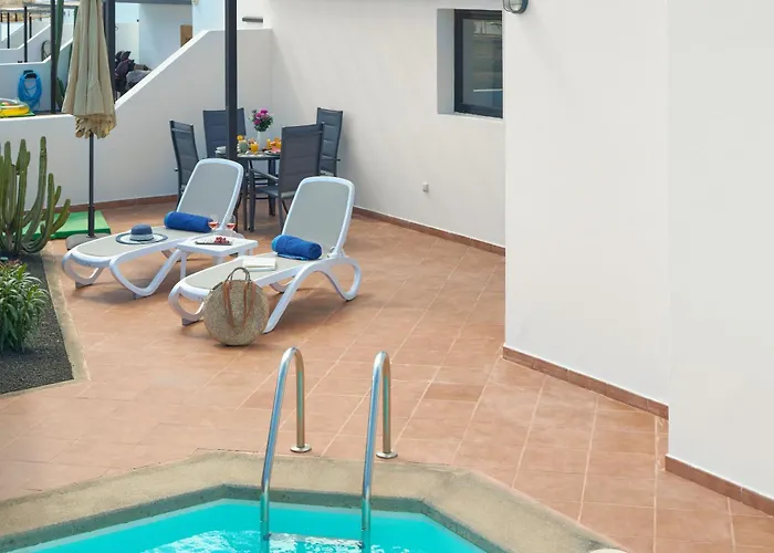 Maria De Timanfaya - Sea And Mountains Views, Pool, Wifi, 15 Minutes Walk To Marina Rubicon *