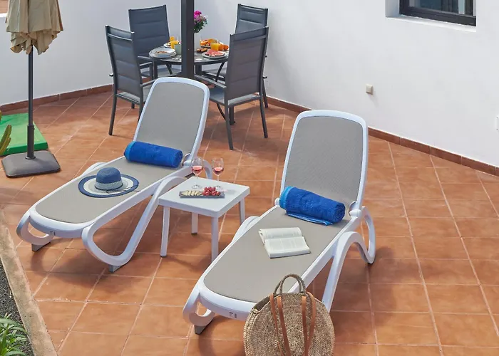 Maria De Timanfaya - Sea And Mountains Views, Pool, Wifi, 15 Minutes Walk To Marina Rubicon *