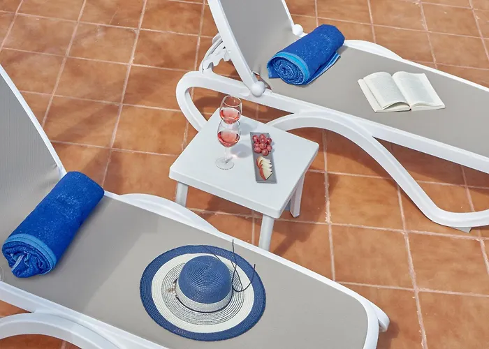 Maria De Timanfaya - Sea And Mountains Views, Pool, Wifi, 15 Minutes Walk To Marina Rubicon Playa Blanca