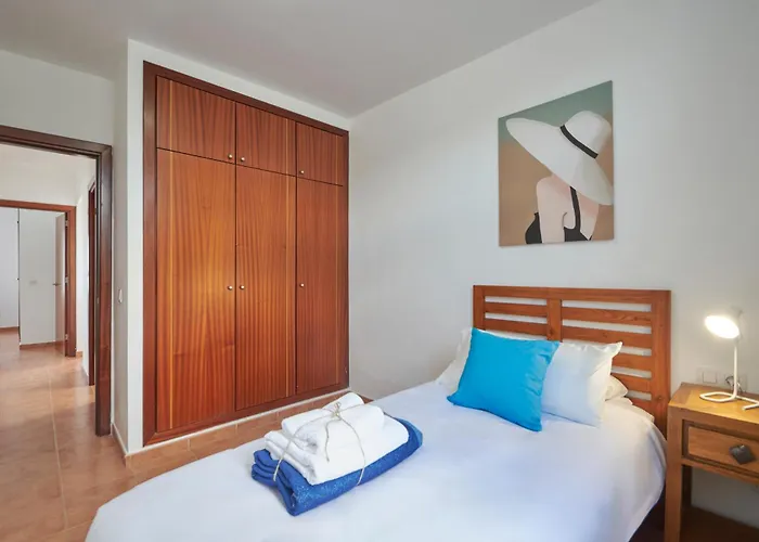 Tatil Evi Maria De Timanfaya - Sea And Mountains Views, Pool, Wifi, 15 Minutes Walk To Marina Rubicon