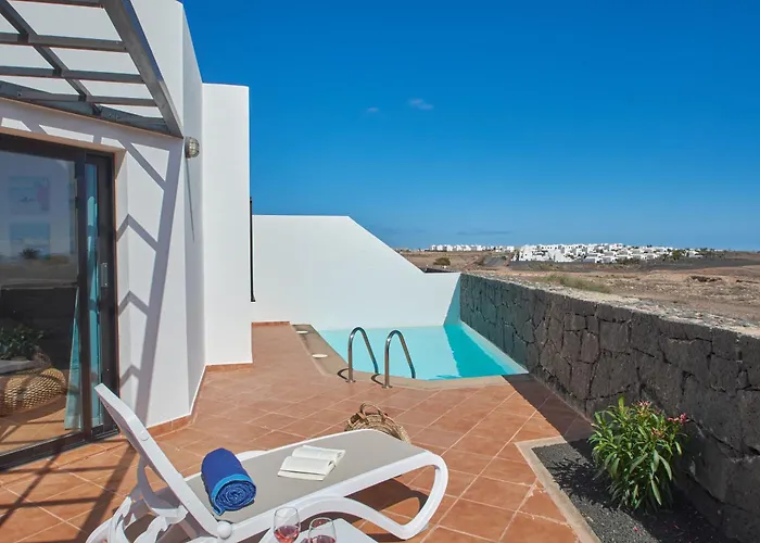 Maria De Timanfaya - Sea And Mountains Views, Pool, Wifi, 15 Minutes Walk To Marina Rubicon Holiday home Playa Blanca (Lanzarote)