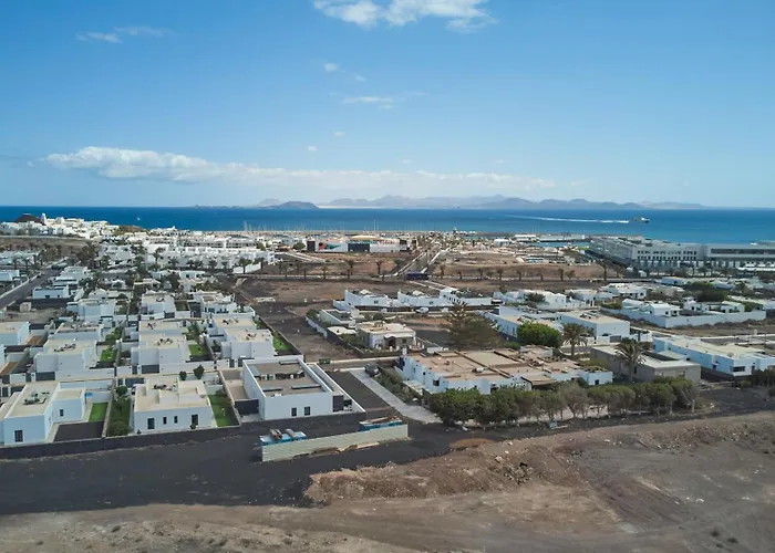 Maria De Timanfaya - Sea And Mountains Views, Pool, Wifi, 15 Minutes Walk To Marina Rubicon *