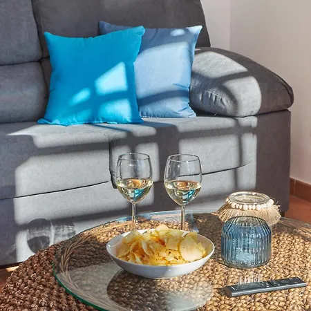 Semesterbostad Maria De Timanfaya - Sea And Mountains Views, Pool, Wifi, 15 Minutes Walk To Marina Rubicon *