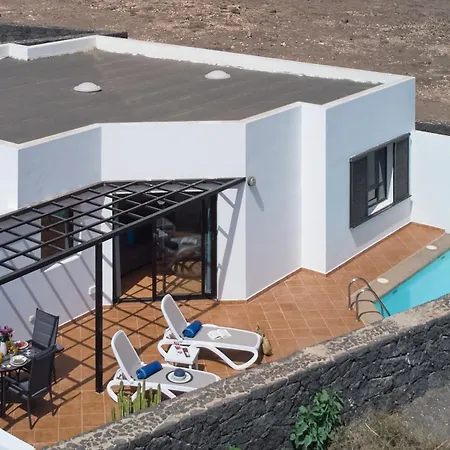 Maria De Timanfaya - Sea And Mountains Views, Pool, Wifi, 15 Minutes Walk To Marina Rubicon